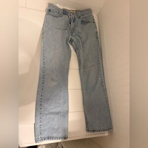 Light wash vintage Levi’s 505 - tag 31 x 30